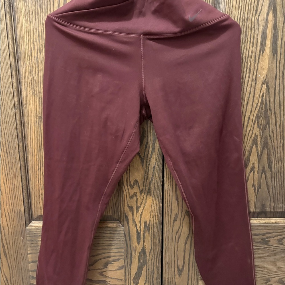 Nike Women’s Dr-fit high rise 7/8 length leggings